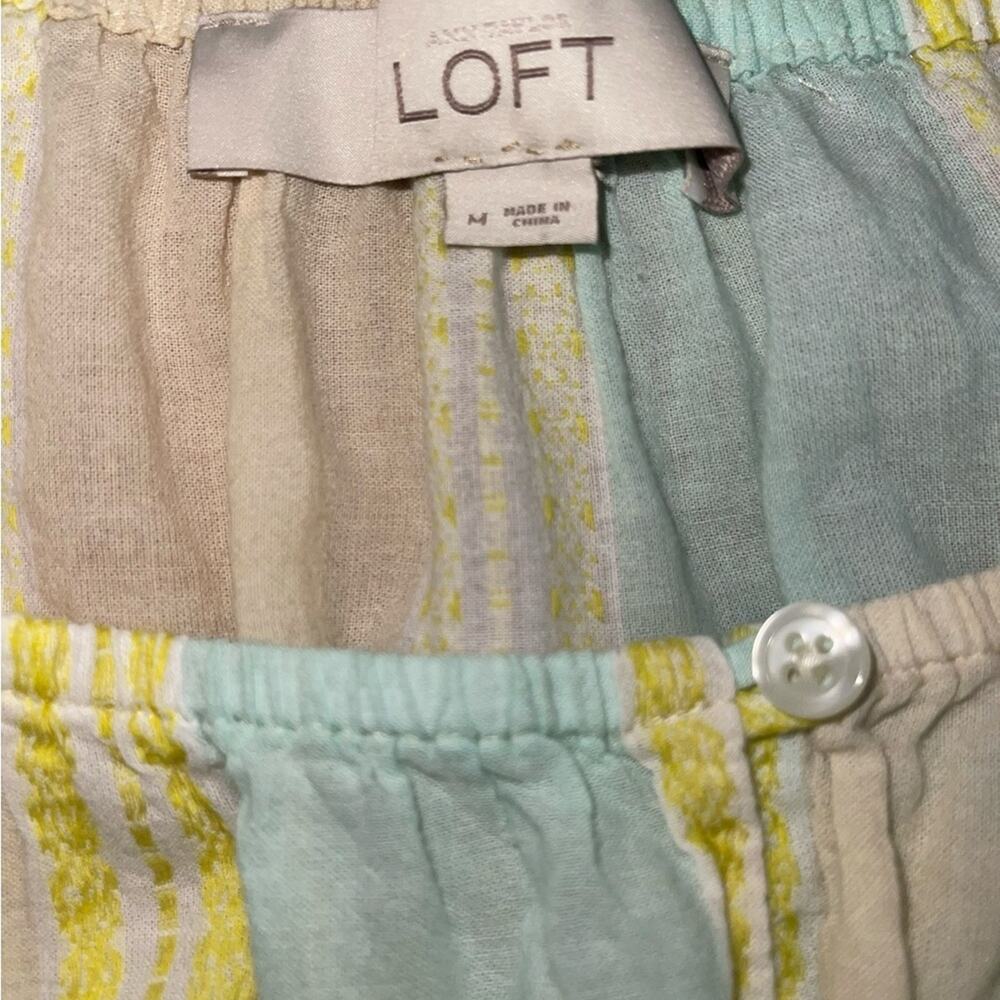 Ann Taylor Loft Women M Top Breathable Lightweight Vacation Stripped Cottagecore - Picture 3 of 5